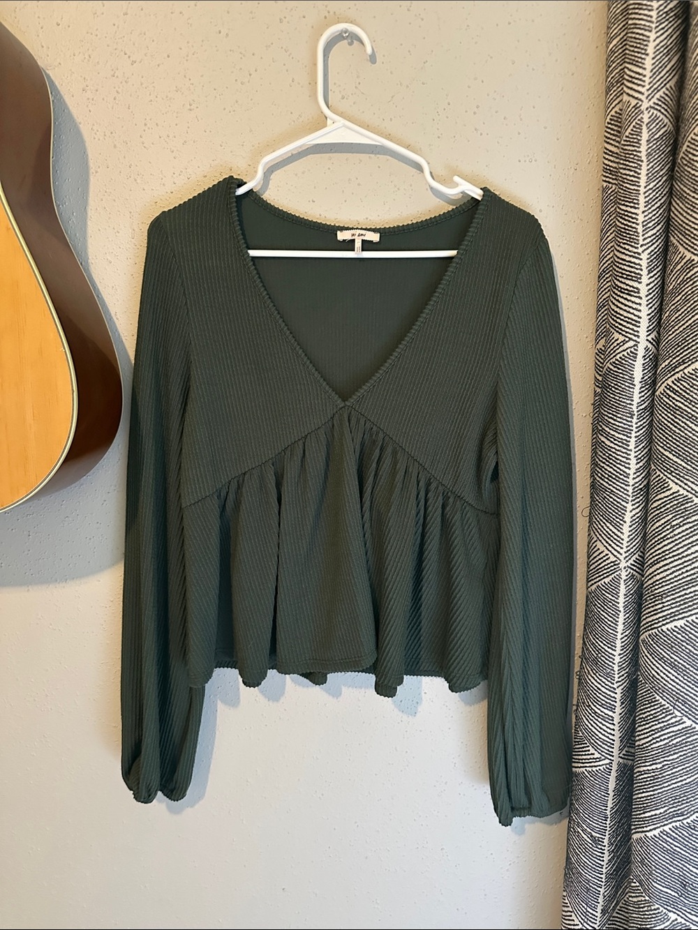 miami Olive Green V-Neck Peplum Long Sleeve Top